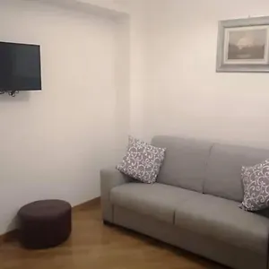 Bocconi Apartament