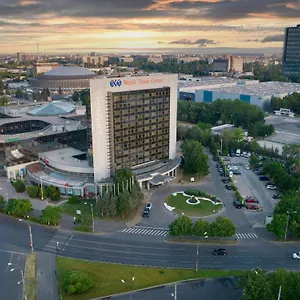 Pullman World Trade Center מלון בוקרשט