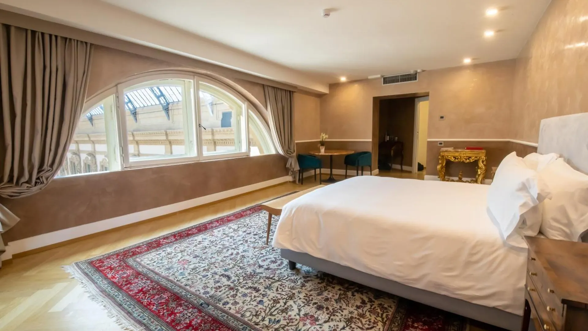 Galleria Vik Milano - Townhouse Galleria - Small Luxury Hotels Of The World  מילאנו